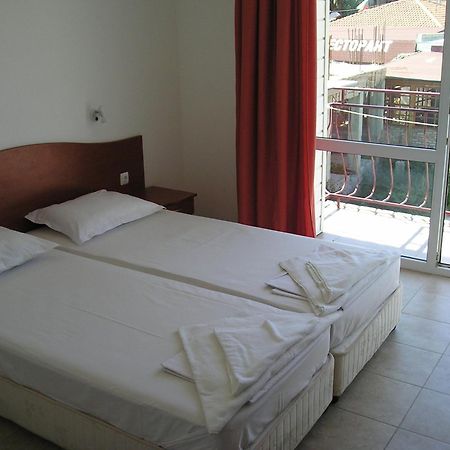 Hotel Morski Dar Kranevo Bagian luar foto