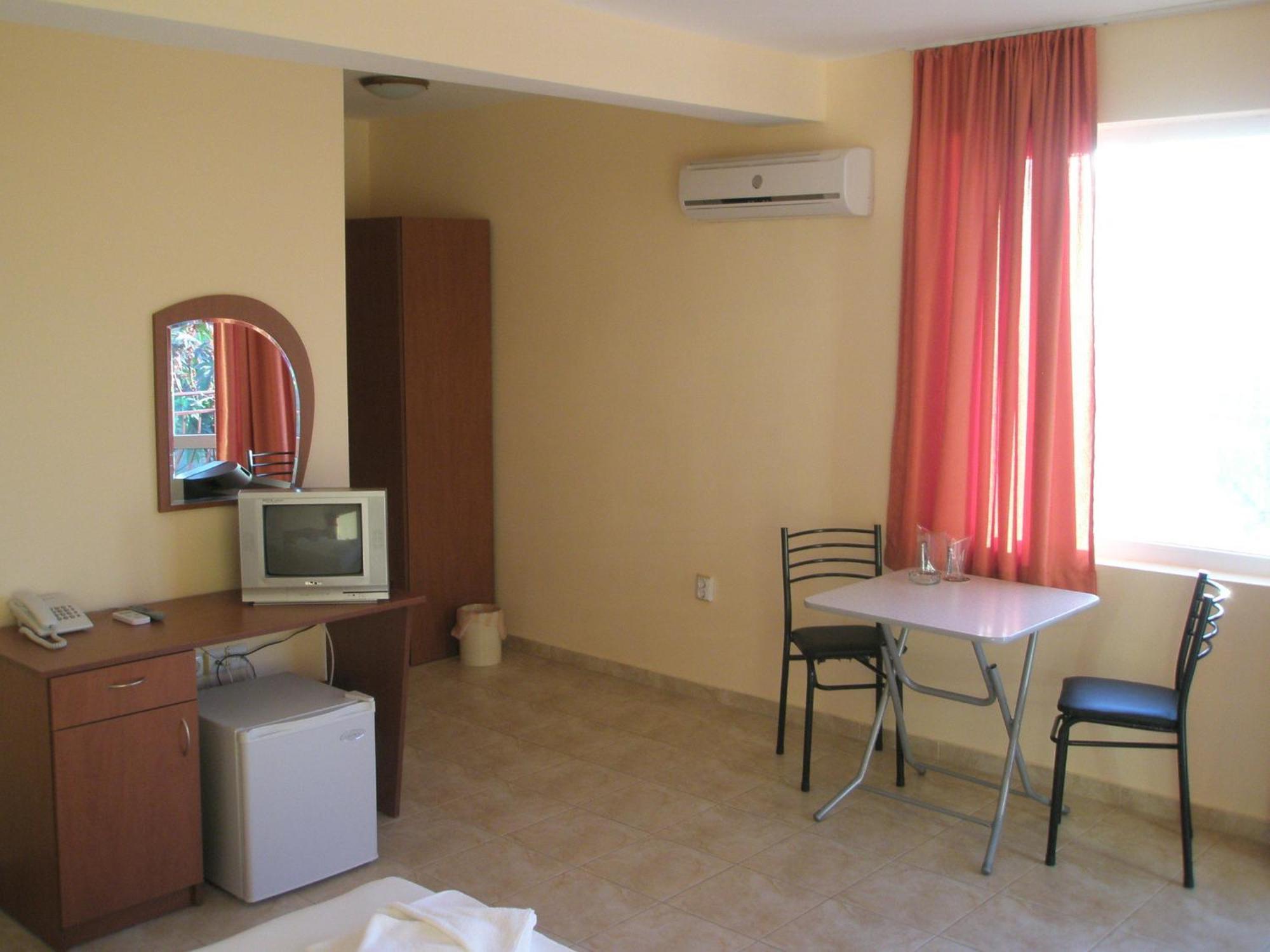 Hotel Morski Dar Kranevo Bagian luar foto