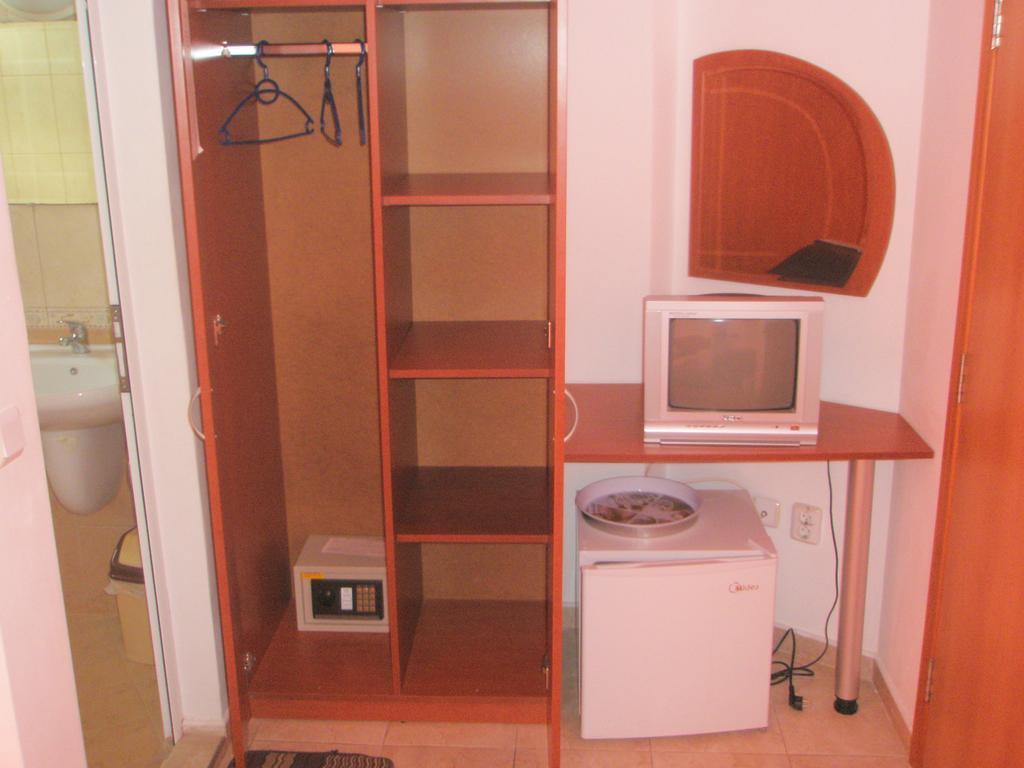 Hotel Morski Dar Kranevo Bagian luar foto